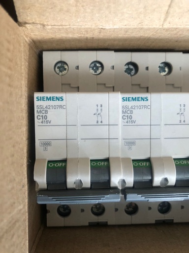 SIEMENS 5SL4210-7RC